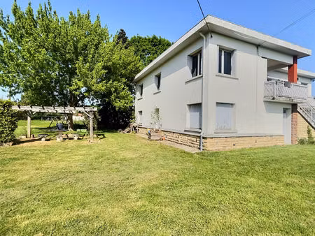 maison familiale  4ch  avec vue dégagée.