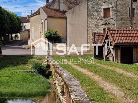 petit prix  gros potentiel ! maison de plain-pied avec grenier aménageable annay-sur-serei