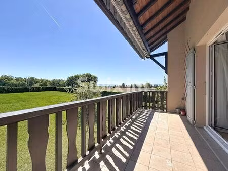 appartement de 3 chambres de luxe en vente à prévessin-moëns  auvergne-rhône-alpes