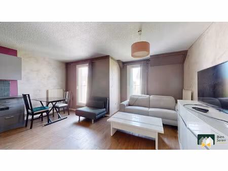 appartement 2 pièces lumineux avec stationnement - chartres