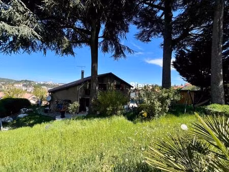 maison d'architecte 155m² sur 1000m² de terrain payagé