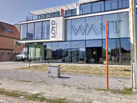 appartement te huur in sint-denijs-westrem met 3 slaapkamers