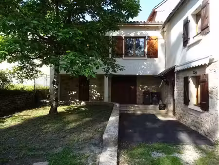 vente maison 4 pièces 92 m² à le lardin-saint-lazare (24570)  113 500 €
