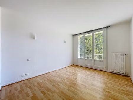 achat appartement 2 pièces 41m² sassenage 38360