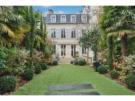 hôtel de 8 pièces de luxe en vente neuilly-sur-seine  île-de-france