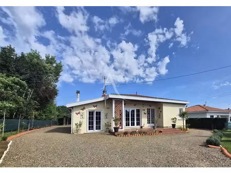 annonce vente maison 6 pièces de 150m2 à villeneuve de marsan (40190) - paruvendu.fr ref 9
