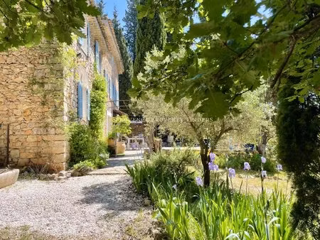 bastide (1840) rénovée. maison familiale ou chambres d'hôtes.