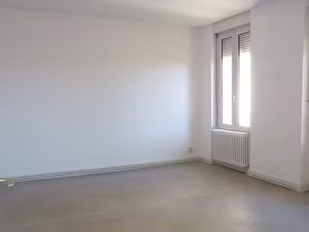 location appartement 3 pièces 66m² marmande 47200