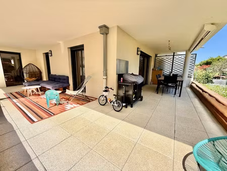 divonne les bains 01220  t4 avec jardin  2 salles d'eau  cav