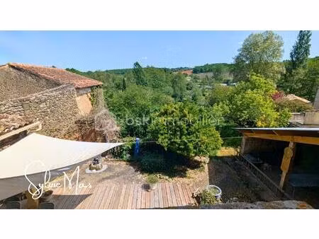 maison de 146 m² à lacapelle-biron