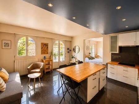 rez-de-jardin avec jardin privatif -esprit maison -la garenne-colombes