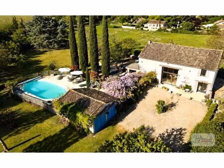 superbe grange rénovée en dordogne