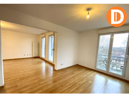 location appartement 3 pièces 86m²