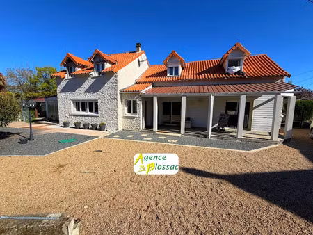 vente maison 8 pièces 202 m² à chenevelles (86450)  276 300 €