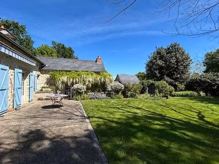 maison de prestige de 202 m2 en vente bouère  pays de la loire