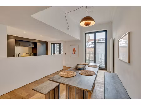 appartement te koop in sint-gillis met 3 slaapkamers