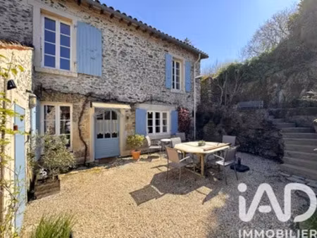 maison de village à vouvant (85120)