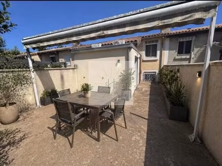 charmante maison de 95 m² à aubenas  3 chambres