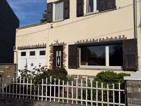 maison 2 chambres à rénover à charleroi