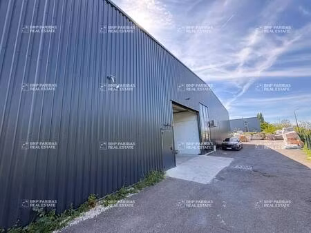 local d'activités à vendre