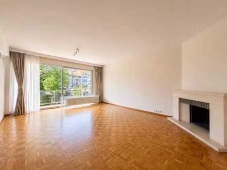 ! new ! appart 2 chambres dans quartier calme avec terrasse