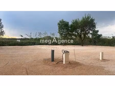 terrain constructible viabilisé à vendre