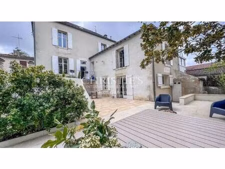 maxwell-baynes christie's international real estate-la rochelle