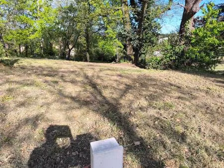 terrain constructible viabilisé à vendre