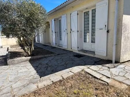 maison de plain-pied à vendre