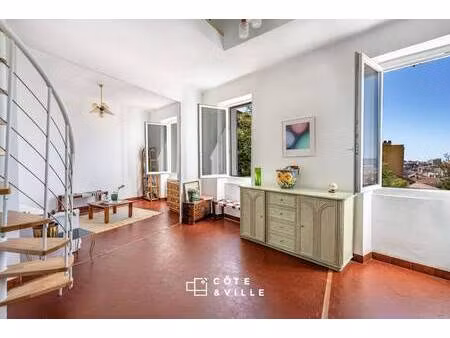 cote et ville marseille