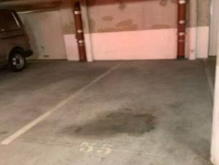 parking à louer