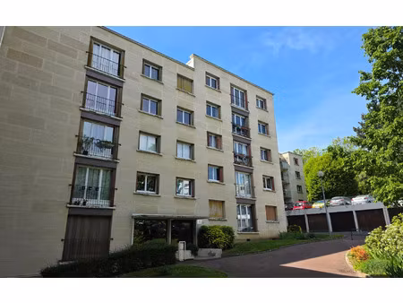 appartement fontenay-aux-roses 57 m² t-3 à vendre  219 000 €