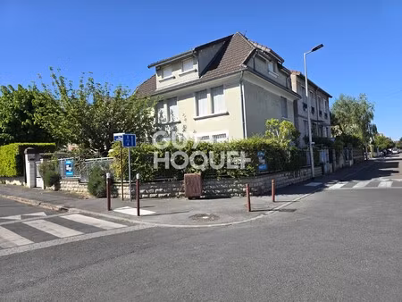 maison cachan 9 pièce(s) 190.60 m2