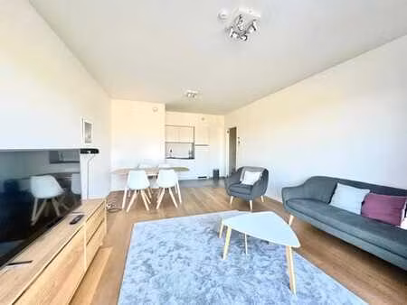 appartement meublé dans un immeuble unique