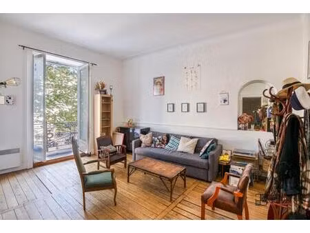 nantes 50 otages  t3 avec balcon