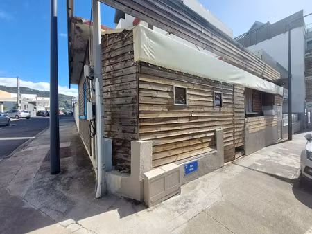 local commercial/professionnel - 65m2 - saint-denis