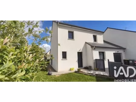 maison à dourdain (35450)