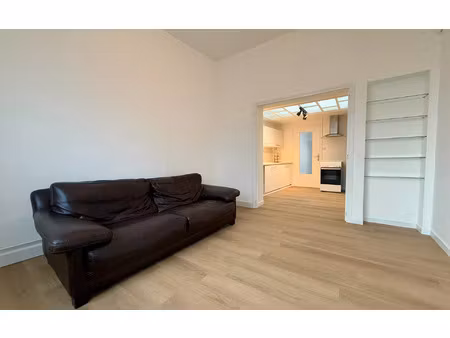 location maison  m² t-2 à quesnoy-sur-deûle  875 €
