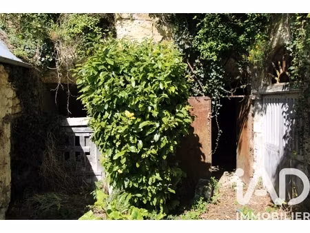 vente surface diverse 63 m²