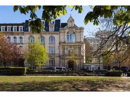 exceptionnel rez-de-chaussée avec terrasse végétalisée