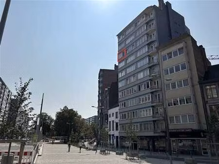 superbe appartement 1 ch. dans l'hyper centre