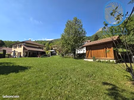villa 5 pièces 124 m²