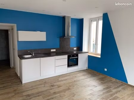 appartement t2 plein centre ville plan pied
