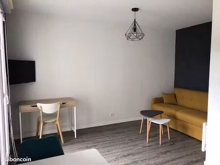 studio 1 pièce 24 m²