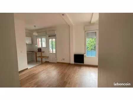 studio 1 pièce 25 m²