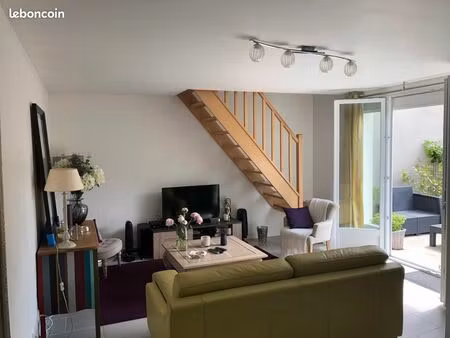 quartier jaurès  beau f3 de 70m² en duplex avec terrasse