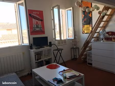 studio meublé 5e étage ss ascenseur tout équipé clim kitchinette et mezzanine 18m2