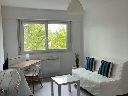 f1 bis meublé boulevard charlemagne proche iut