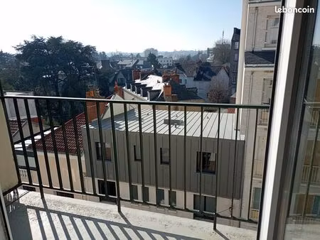 t4 lumineux & traversant – hauts pavés – calme et proximité