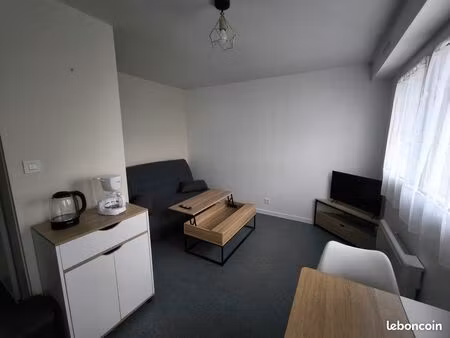 proche facultés_appartement refait à neuf